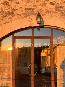 Appartement Typique in Provencal village Menerbes à Ménerbes