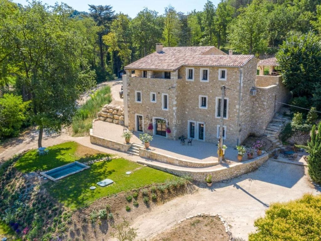 photo de Domaine de Valmenon Comfortable holiday residence