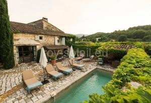 Villa Grenache, La Bastide de Marie, Villa avec services à Ménerbes